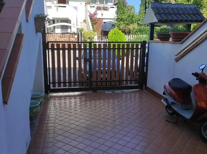 Διαμέρισμα Intero Appartamento, Bilocale Di 55 Mq ,soggiorno-cucina Open Con Divano Letto, Matrimoniale ,con Giardino Privato E Corte,tre Tre Quattro Sette Sei Cinque Uno Tre Due Nove Francavilla Al Mare